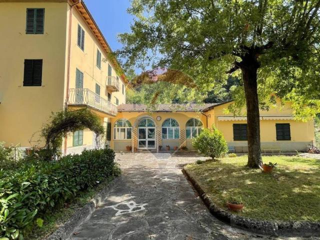 Appartamento in vendita a Unione dei comuni Media Valle del Serchio, Ponte A Serraglio