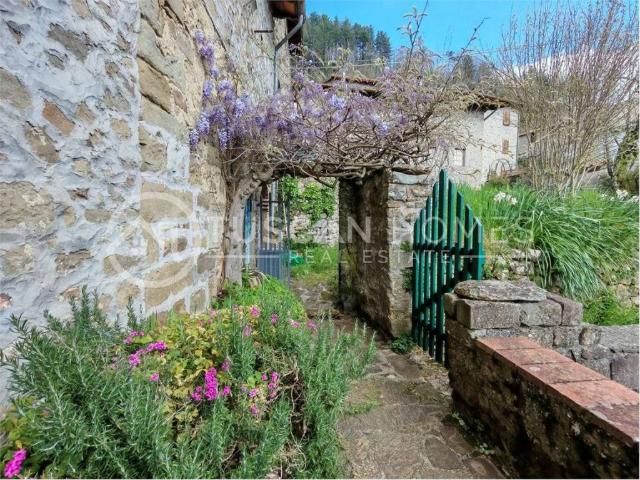 Appartamento in vendita a Unione dei comuni Media Valle del Serchio, Benabbio