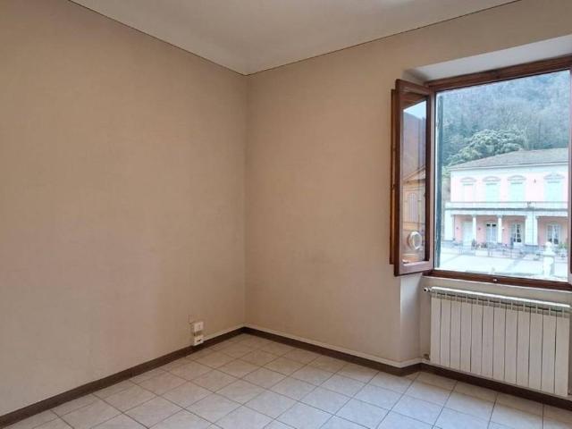 Appartamento in vendita a Unione dei comuni Media Valle del Serchio, Ponte A Serraglio