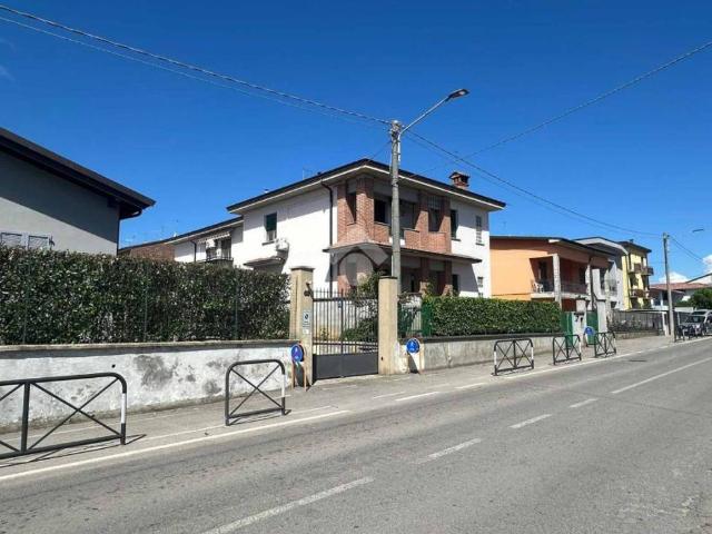 Appartamento in vendita a Bagnolo Cremasco, Lombardia
