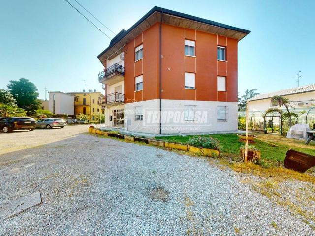 Appartamento in vendita a Terra di Mezzo, Re