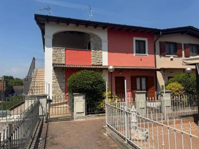Appartamento in vendita a Bagnolo Mella, Lombardia
