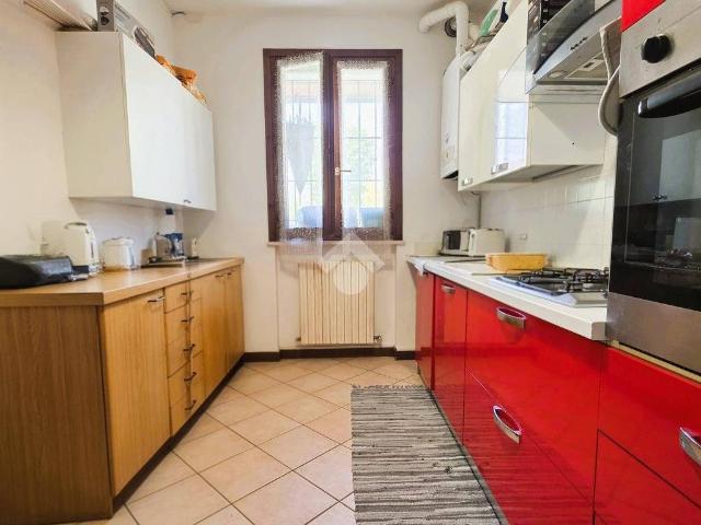 Appartamento in vendita a Bagnolo San Vito, Lombardia