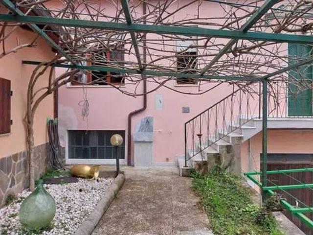 Appartamento in vendita a Unione di comuni Montana Lunigiana, Bagnone