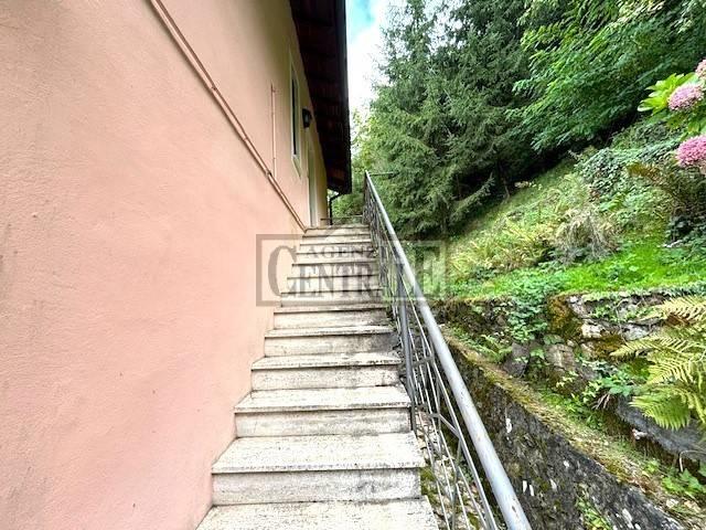 Appartamento in vendita a Bajardo, Liguria