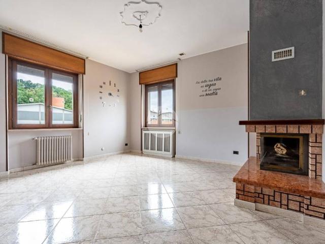 Appartamento in vendita a Unione Montana di Comuni delle Valli di Lanzo, Ceronda e Casternone, Piemonte