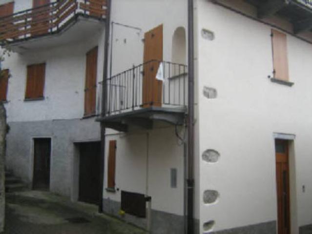 Villa Indipendente in vendita a Ballabio Inferiore, Ballabio