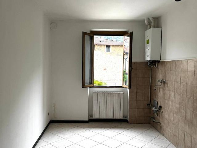 Appartamento in vendita a Ballabio Inferiore, Ballabio
