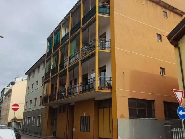 Appartamento in vendita a Villaggio Gorizia, Baranzate