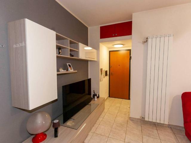 Appartamento in vendita a Baranzate, Milano