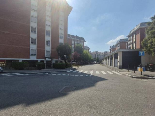 Appartamento in vendita a Villaggio Gorizia, Baranzate