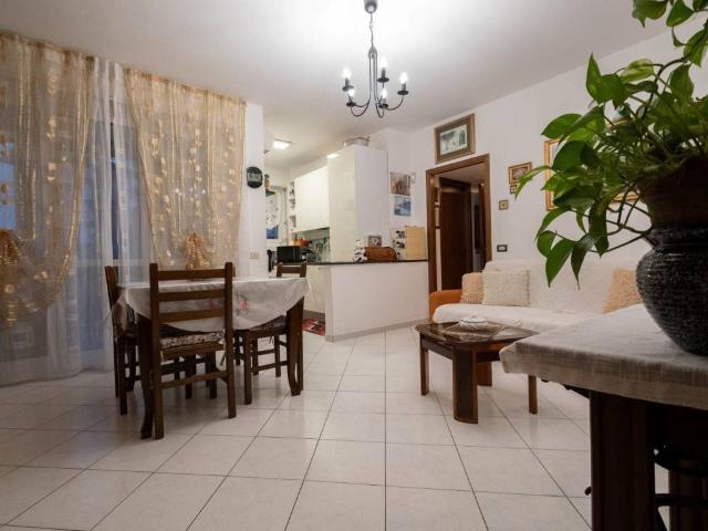 Appartamento in vendita a Villaggio Gorizia, Baranzate