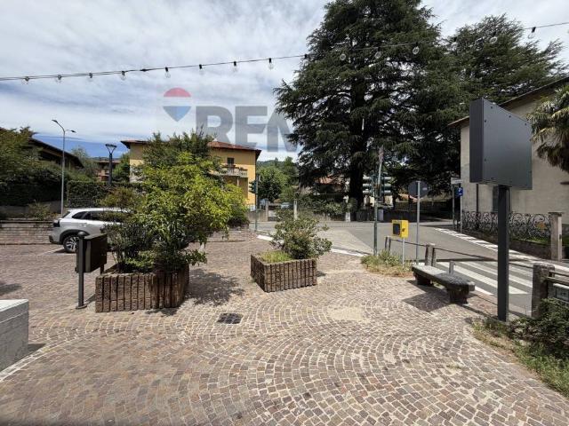 Appartamento in vendita a Scirello, Luvinate