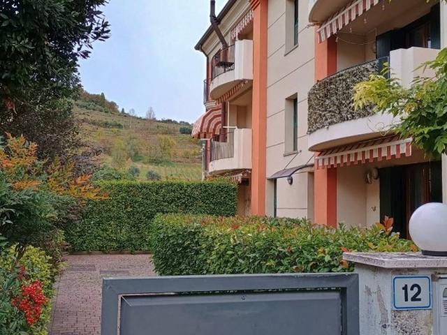Appartamento in vendita a Barbarano Mossano, Barbarano Vicentino