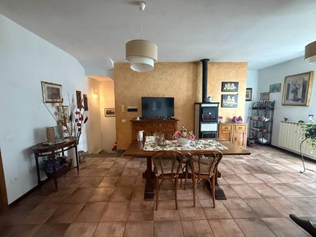 Appartamento in vendita a Barberino Di Mugello, Toscana