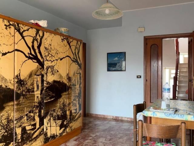 Appartamento in vendita a Barcellona Pozzo Di Gotto, Sicilia
