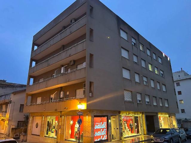 Appartamento in vendita a Cannistrà, Barcellona Pozzo Di Gotto