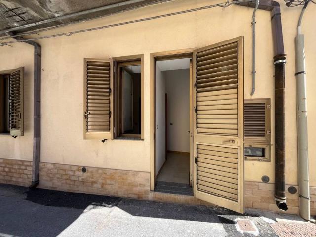Appartamento in vendita a Oreto, Barcellona Pozzo Di Gotto