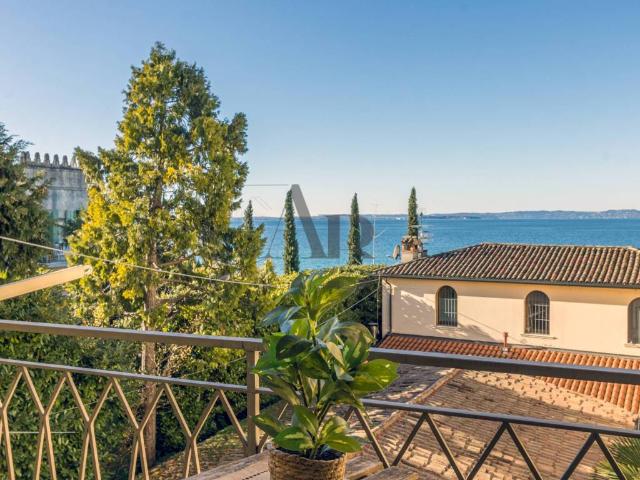 Appartamento in vendita a Bardolino, Veneto