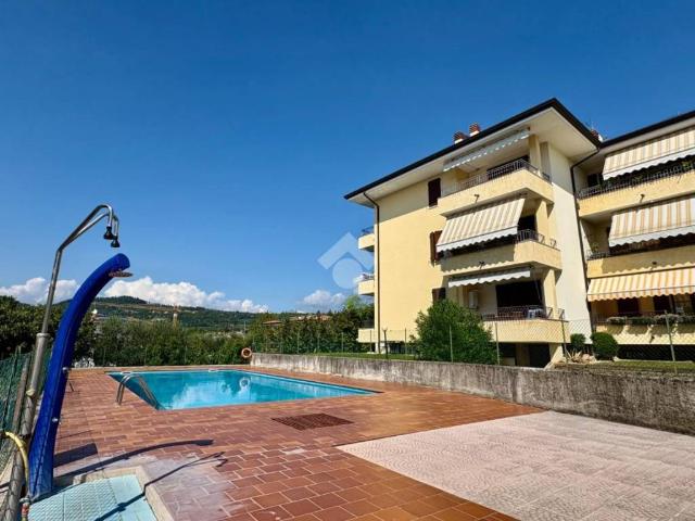Appartamento in vendita a Bardolino, Veneto