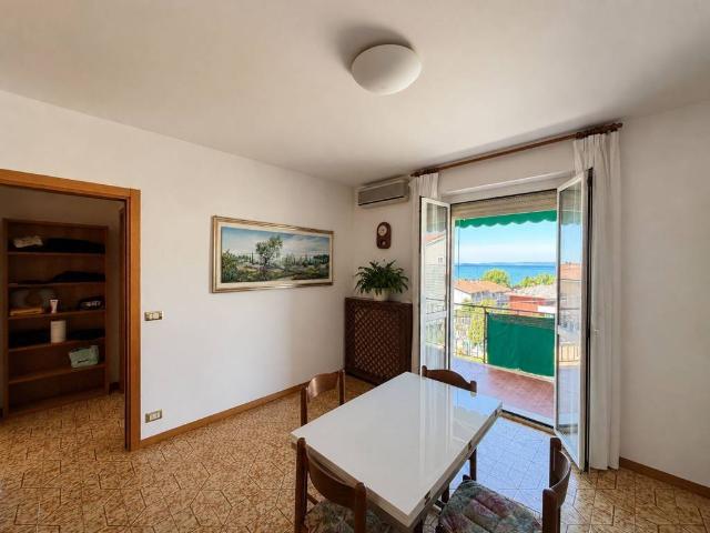 Appartamento in vendita a Bardolino, Veneto