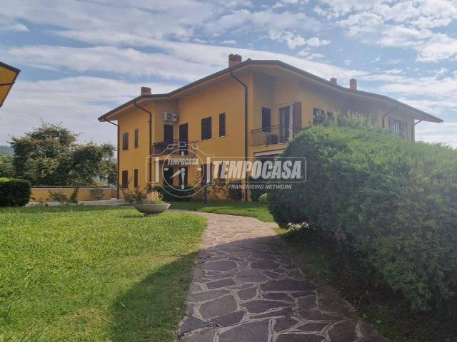 Appartamento in vendita a Bardolino, Veneto