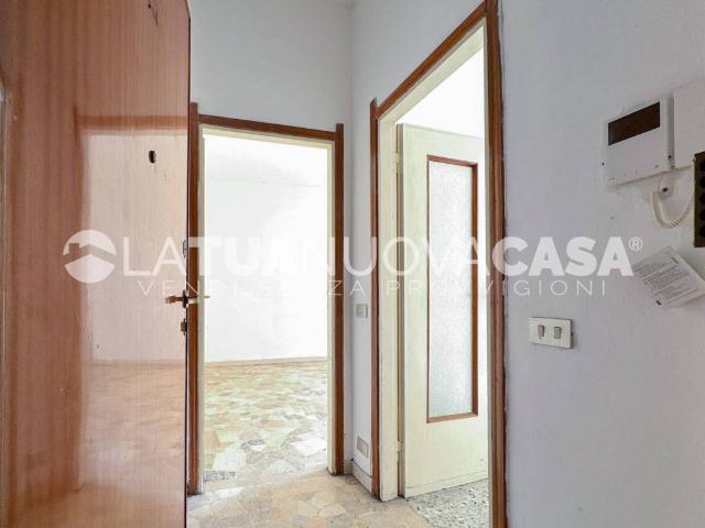 Appartamento in vendita a Bareggio, Milano