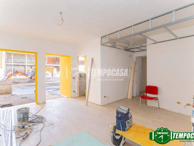 Appartamento in vendita a Bareggio, Milano