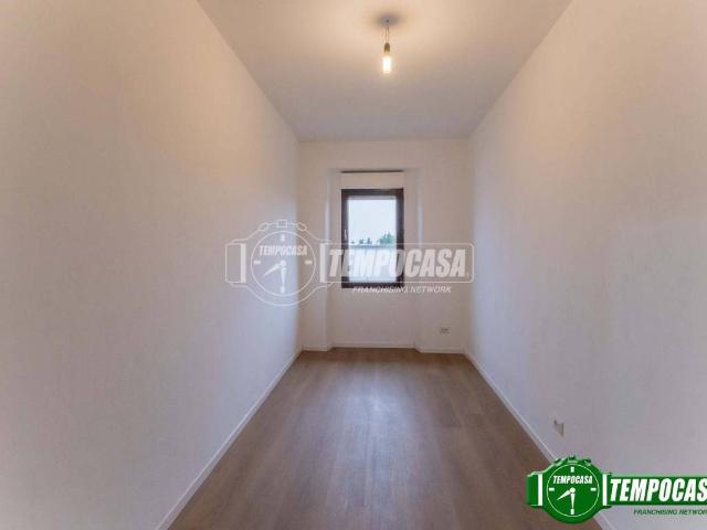 Appartamento in vendita a Bareggio, Lombardia