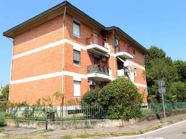 Appartamento in vendita a Bareggio, Lombardia