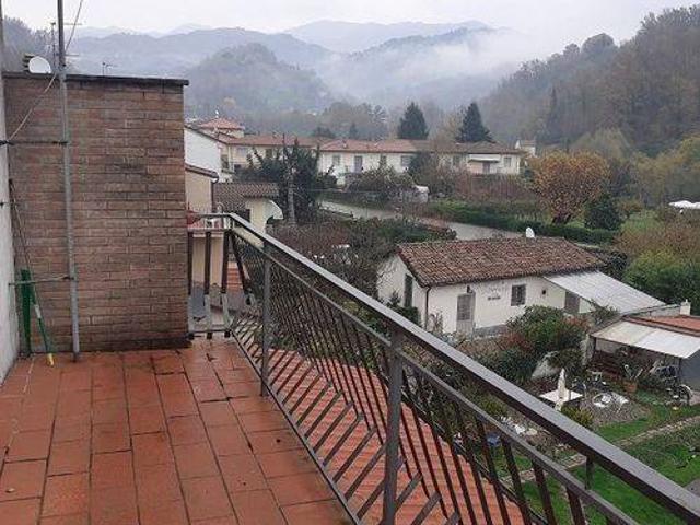 Appartamento in vendita a Fornaci di Barga, Barga