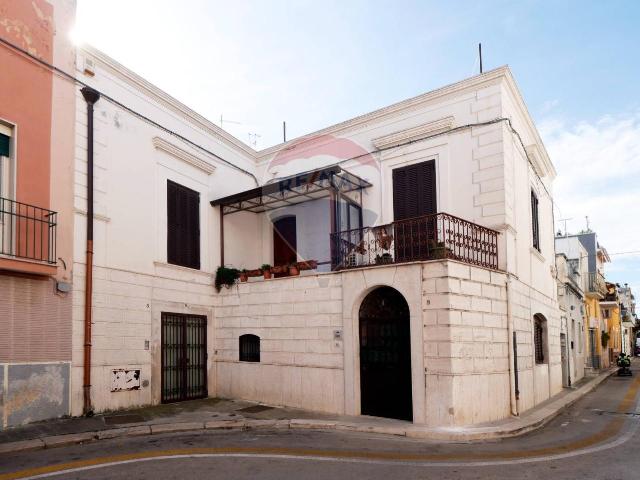 Appartamento in vendita a Puglia, Bari