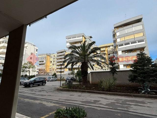 Appartamento in vendita a Municipio 3, Puglia
