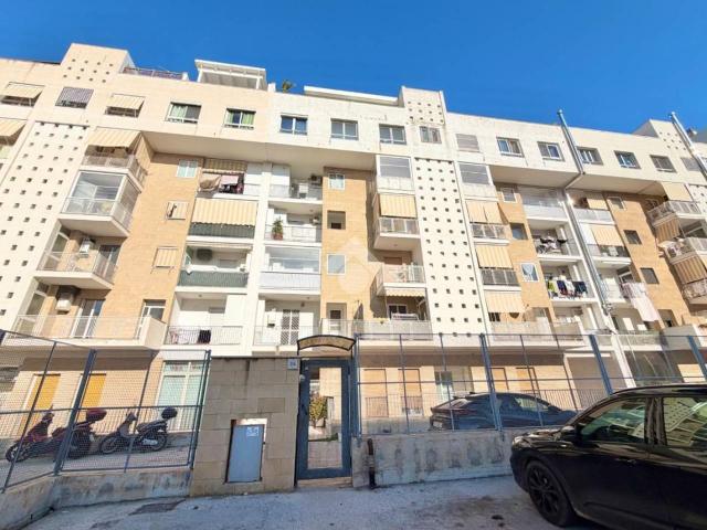 Appartamento in vendita a Municipio 1, Puglia