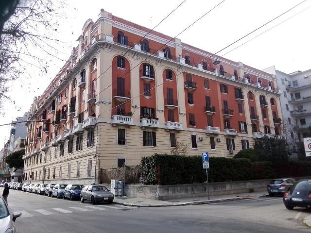 Appartamento in vendita a Municipio 1, Puglia