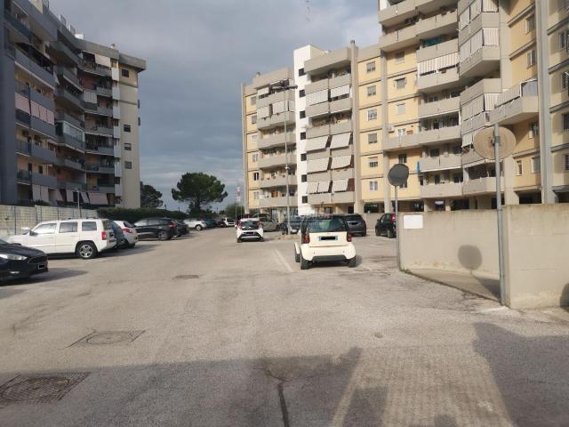 Appartamento in vendita a Santa Rita, Bari