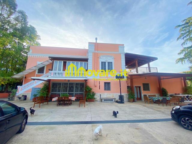 Villa Indipendente in vendita a Bari