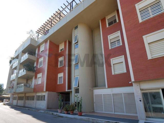 Appartamento in vendita a Municipio 2, Puglia
