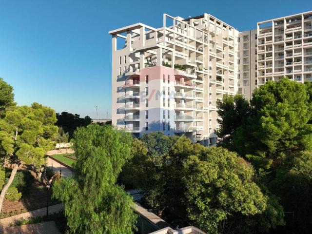 Appartamento in vendita a Municipio 2, Puglia