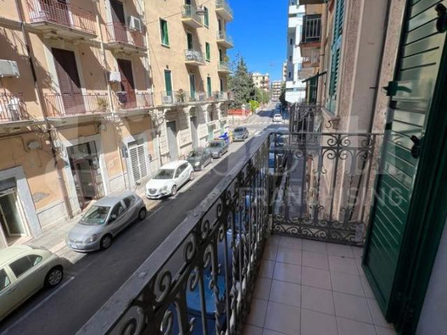 Appartamento in vendita a Municipio 4, Puglia