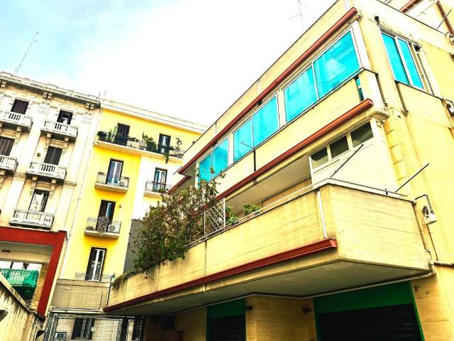 Appartamento in vendita a Madonnella, Bari