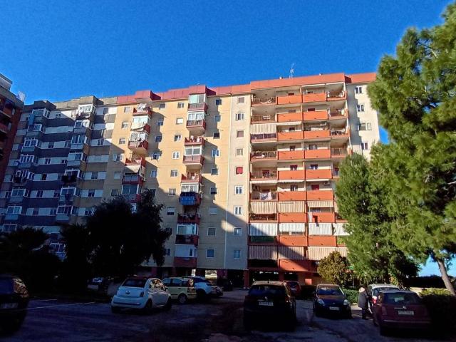 Appartamento in vendita a Municipio 4, Puglia