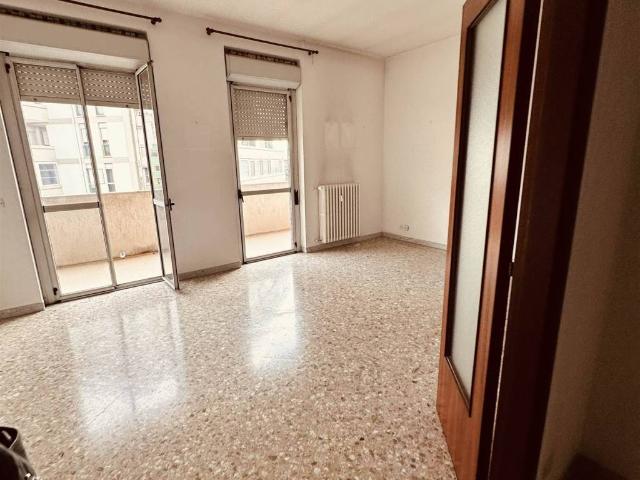 Appartamento in vendita a Municipio 2, Puglia