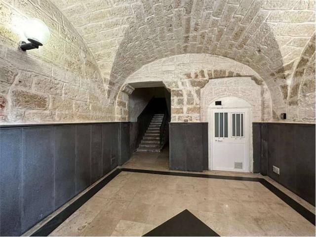 Appartamento in vendita a Municipio 1, Puglia