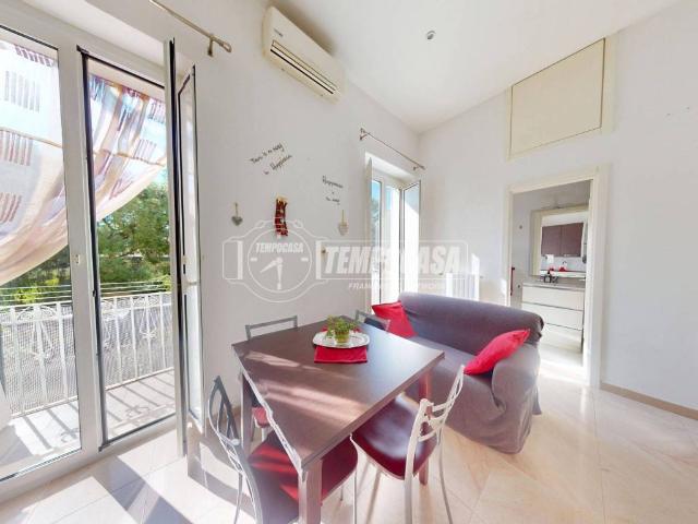 Appartamento in vendita a Puglia, Bari