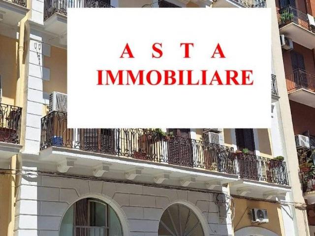 Appartamento in vendita a Madonnella, Bari