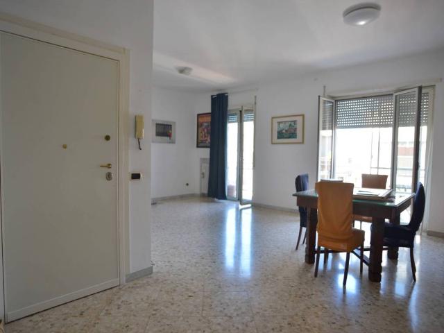 Appartamento in vendita a Municipio 1, Puglia