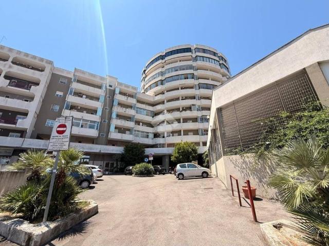 Appartamento in vendita a Municipio 2, Puglia