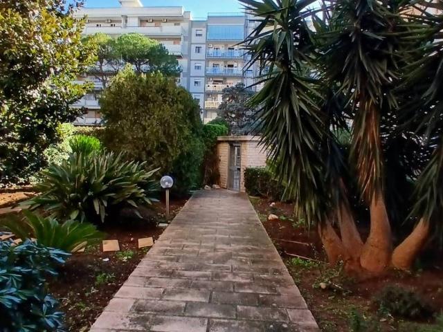 Appartamento in vendita a Municipio 1, Puglia