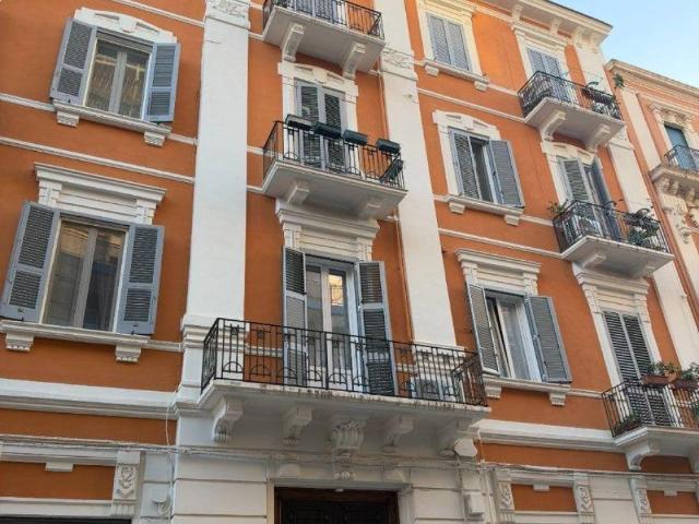 Appartamento in vendita a Madonnella, Bari